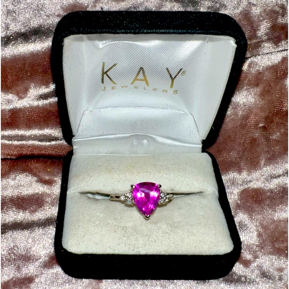 10kt white gold Pink Sapphire Diamond Accent Ring size 8